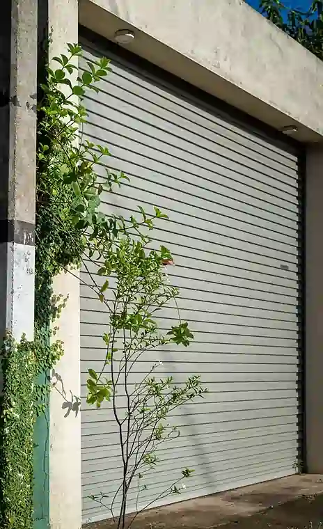 Affordable Aluminium Garage Door Repair in Lethbridge