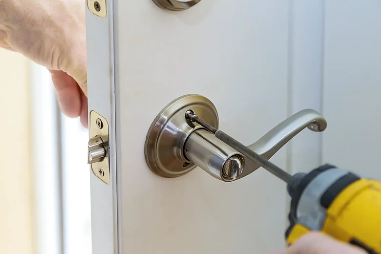 Thorough Door Knobs Repair in Lethbridge